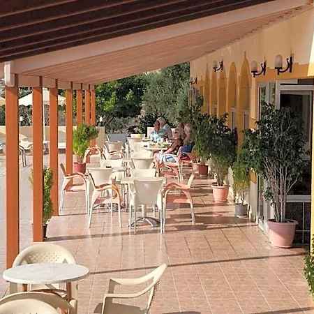 Eleni Hotel Kéfalos