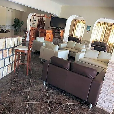 Hotel Eleni 2*