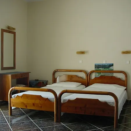 Eleni Hotel 2*